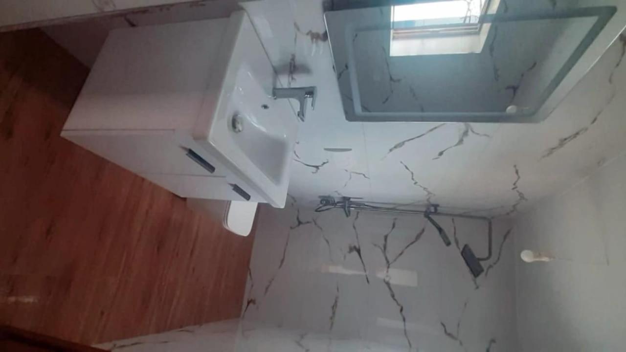 Laa Melossa Saranda Oda fotoğraf